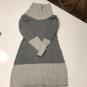Athleta two-toned grey sweater dress
